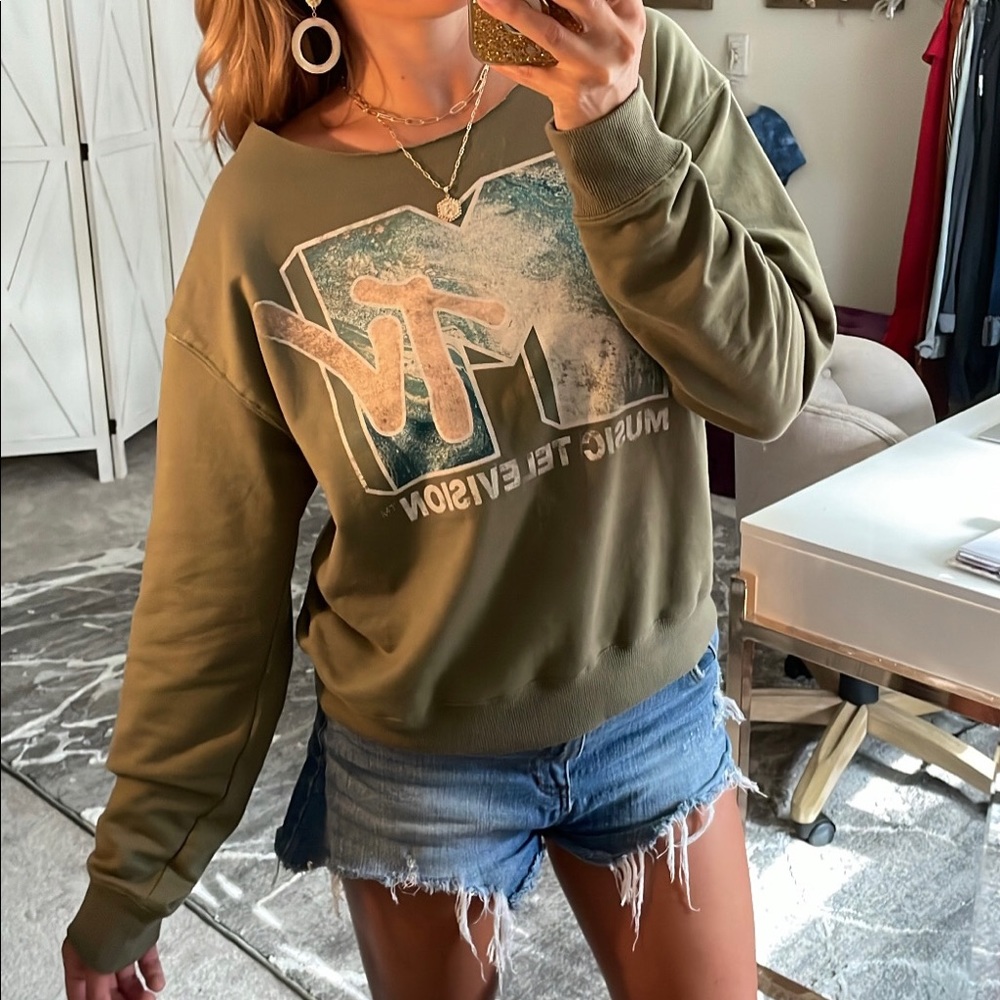 MTV Sweatshirt